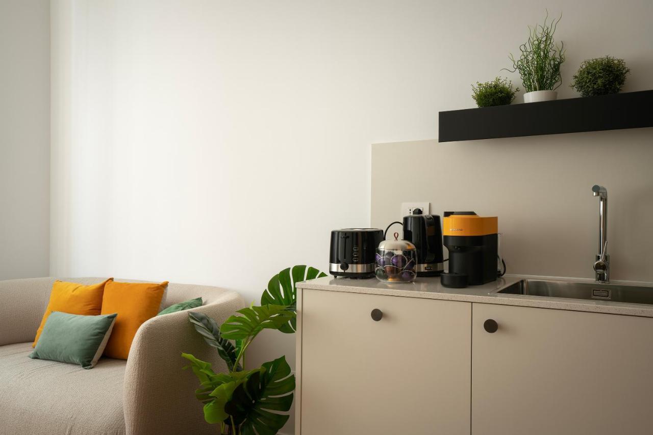Bourgie Apartment Milano Exterior foto